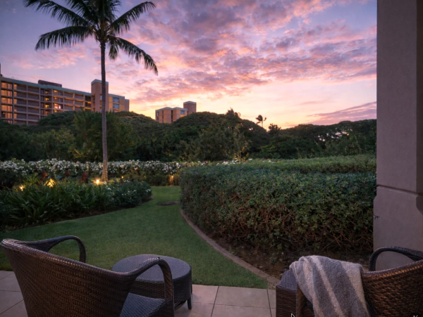 Luxurious Maui Beachfront Villas - Perfect For Families & Groups